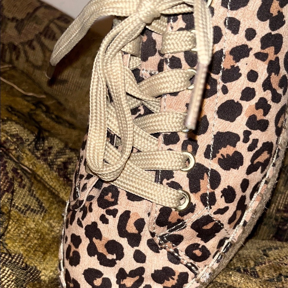 Chic Leopard Print Espadrilles - image 7